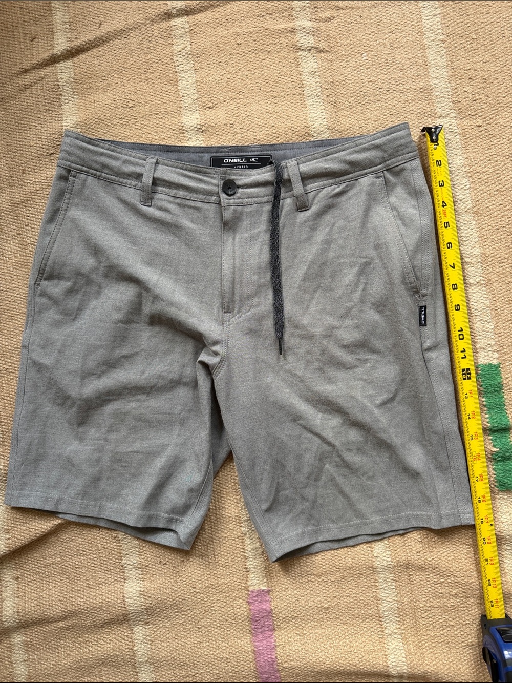 O'Neill Men's Gray Flat-Front Casual Shorts